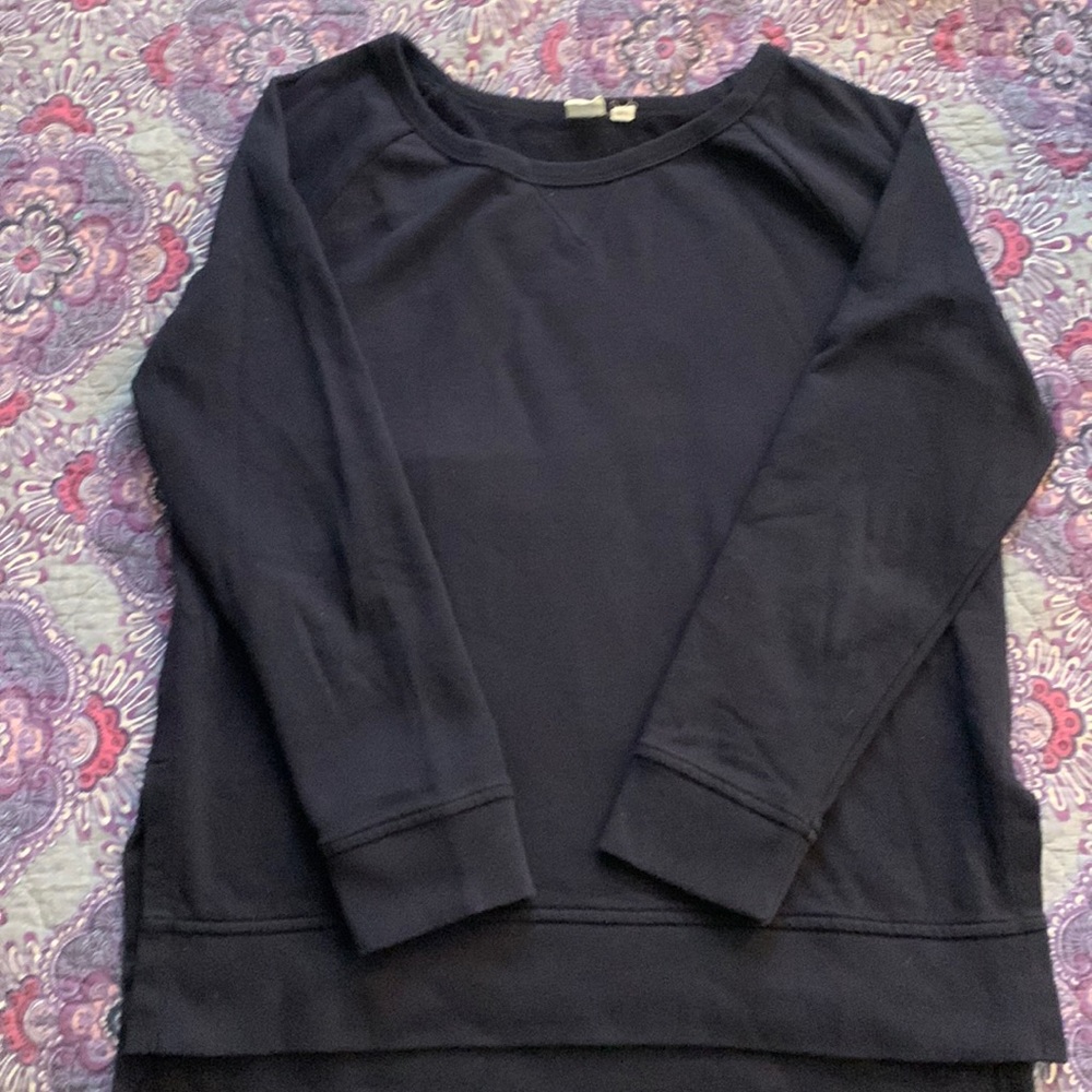GAP crewneck
